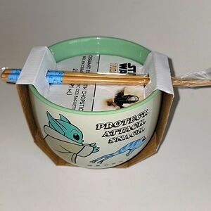 STAR WARS MANDALORIAN "BABY YODA" 20-Ounce RAMEN BOWL & CHOPSTICK SET